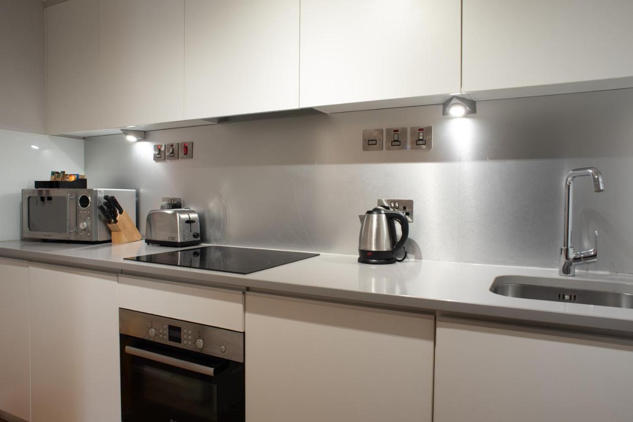Premier Suites Редінг Екстер'єр фото